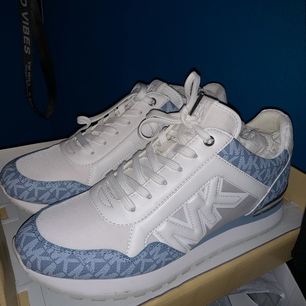 Michael Kors Women’s Maddy Trainers